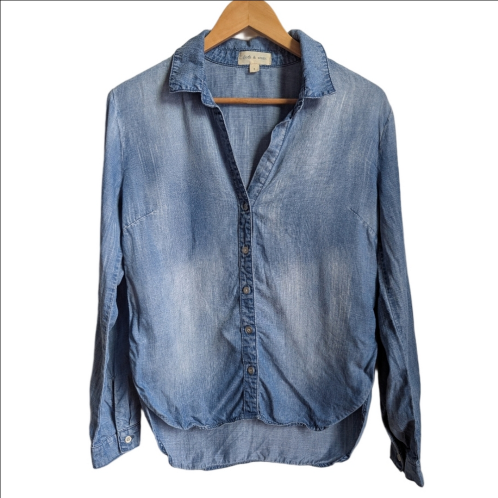 CLOTH & STONE Blue Chambray Lyocell Minimalist Casual Button Front Size Small